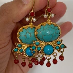 Chandelier earrings